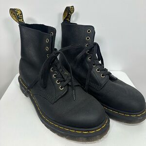 Dr. Martens Black Leather Boots Size 9 Men’s Size 10 Women’s